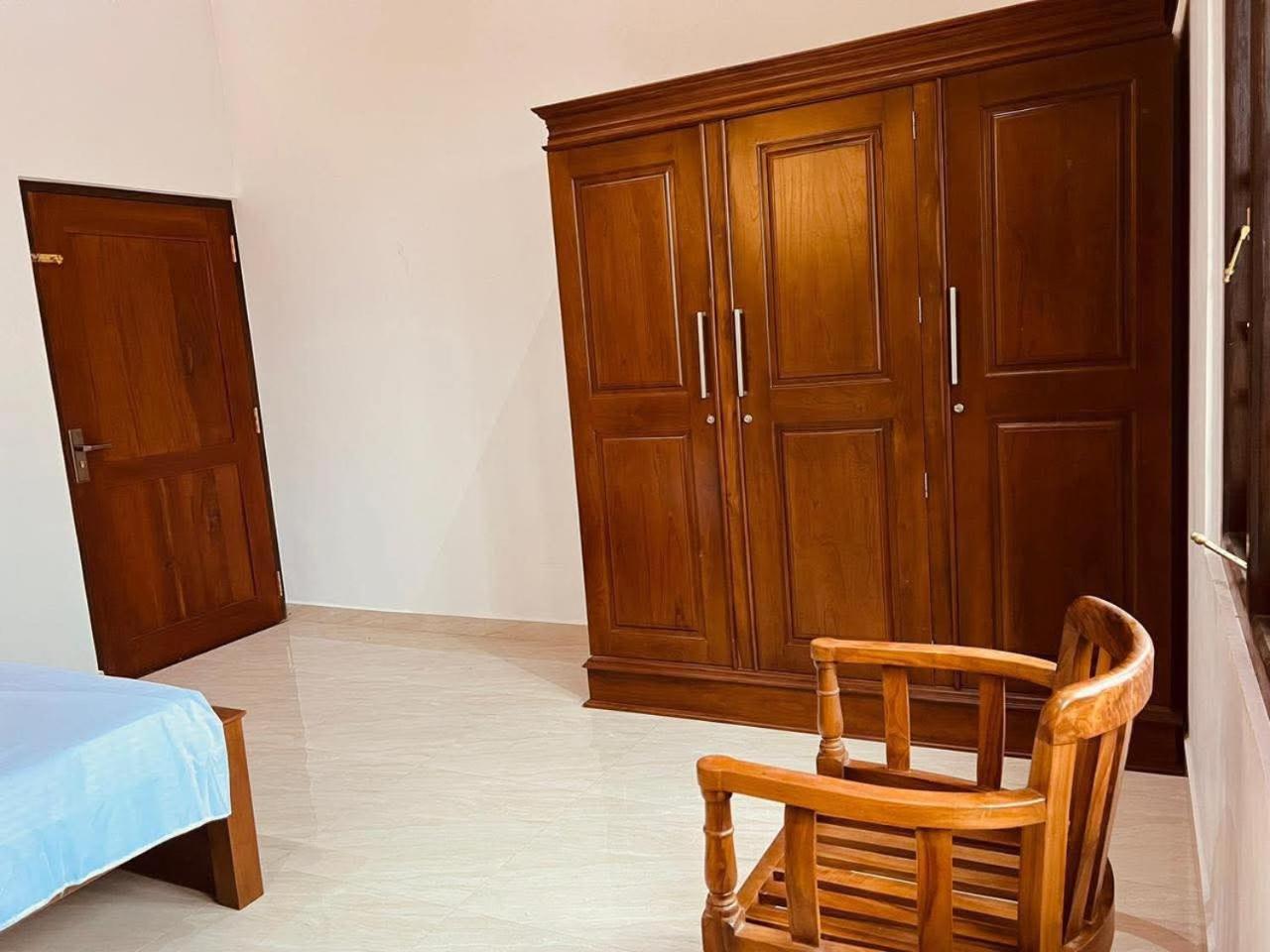 Ahasna Airport Villa Negombo Exterior foto