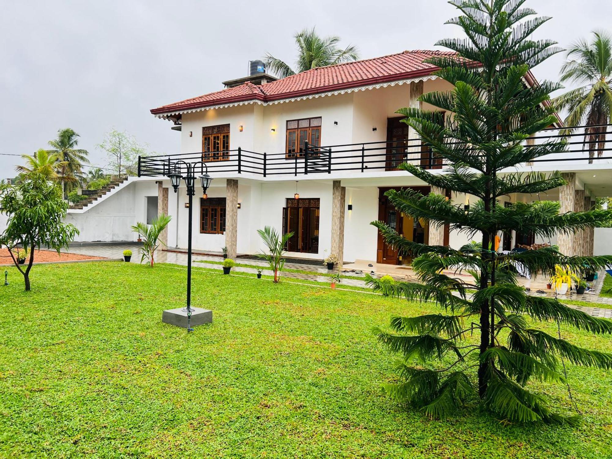 Ahasna Airport Villa Negombo Exterior foto