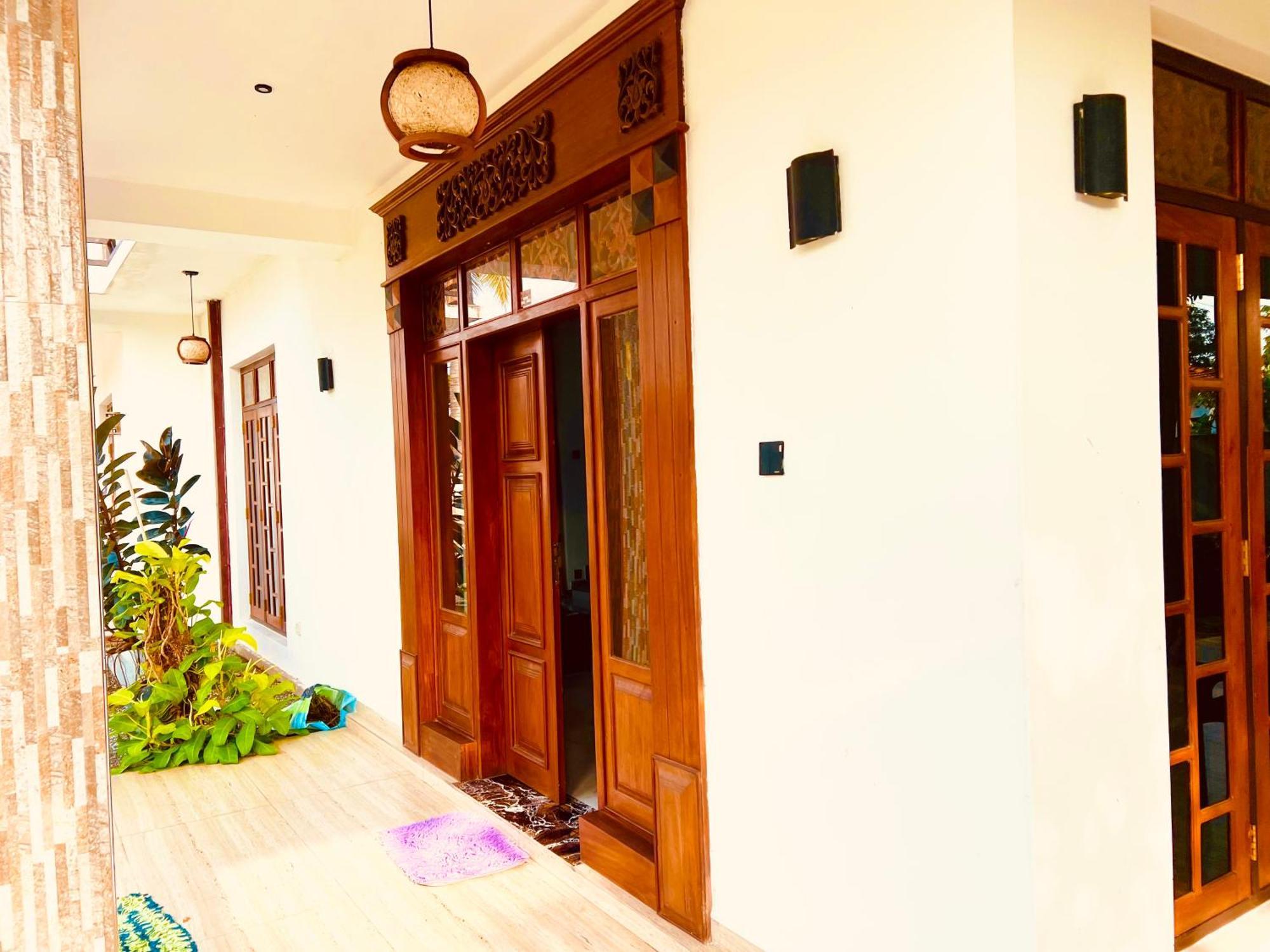 Ahasna Airport Villa Negombo Exterior foto