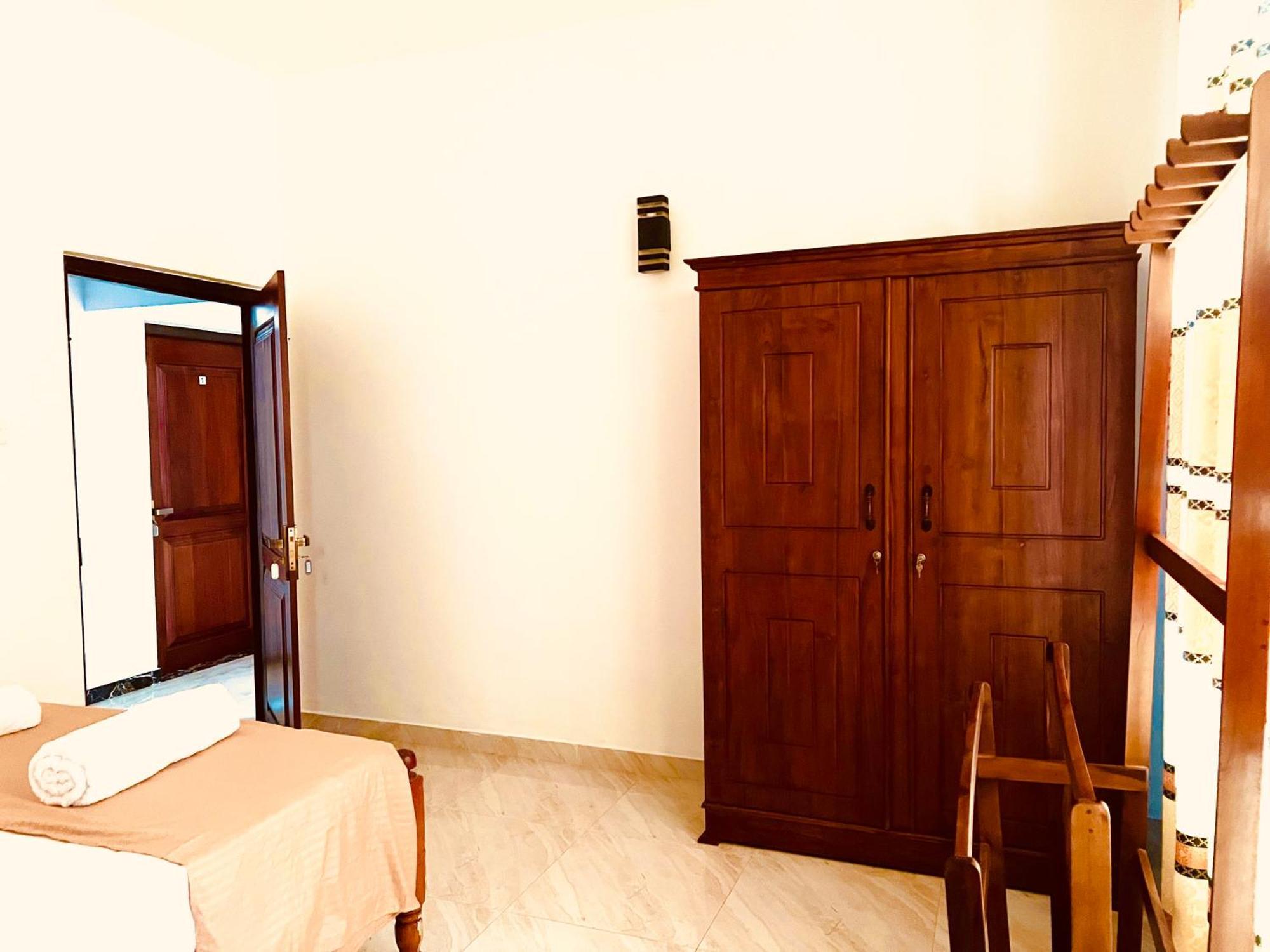 Ahasna Airport Villa Negombo Exterior foto